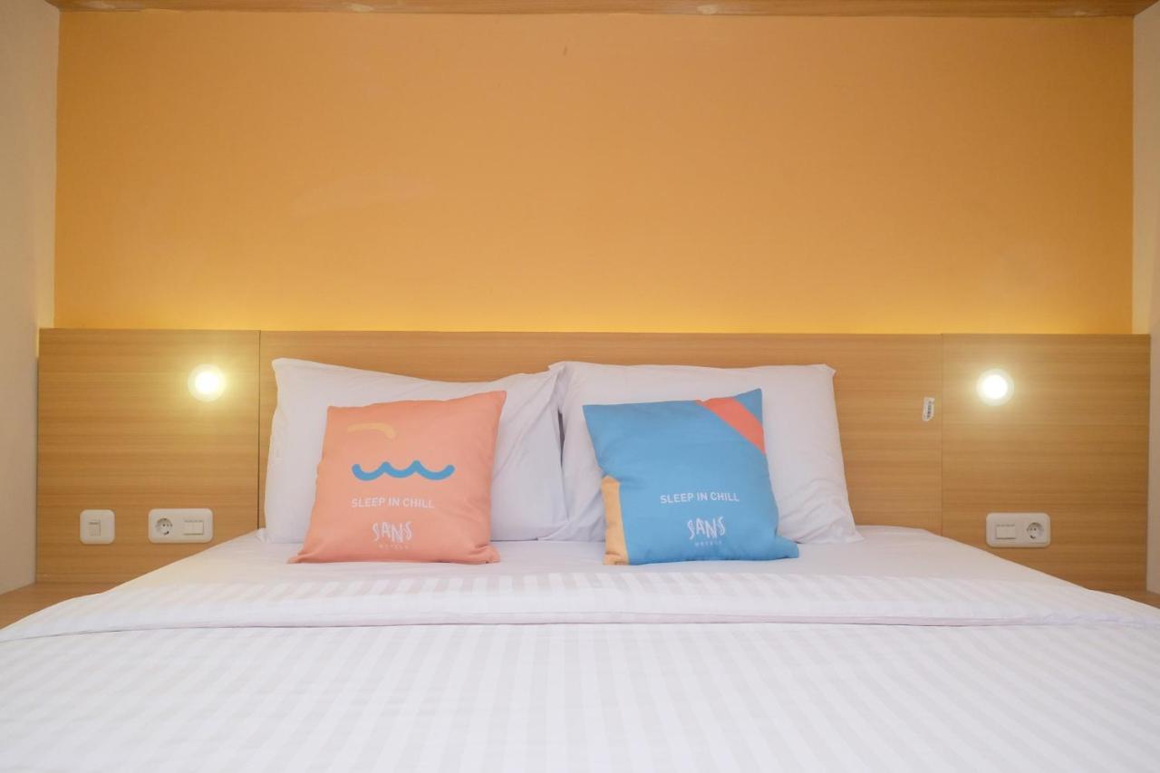 Sans Hotel Aurum Majapahit Semarang Extérieur photo