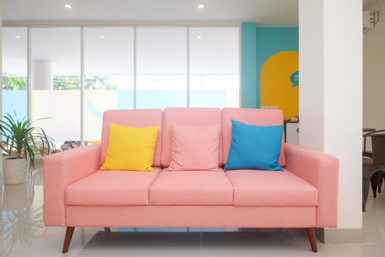 Sans Hotel Aurum Majapahit Semarang Extérieur photo