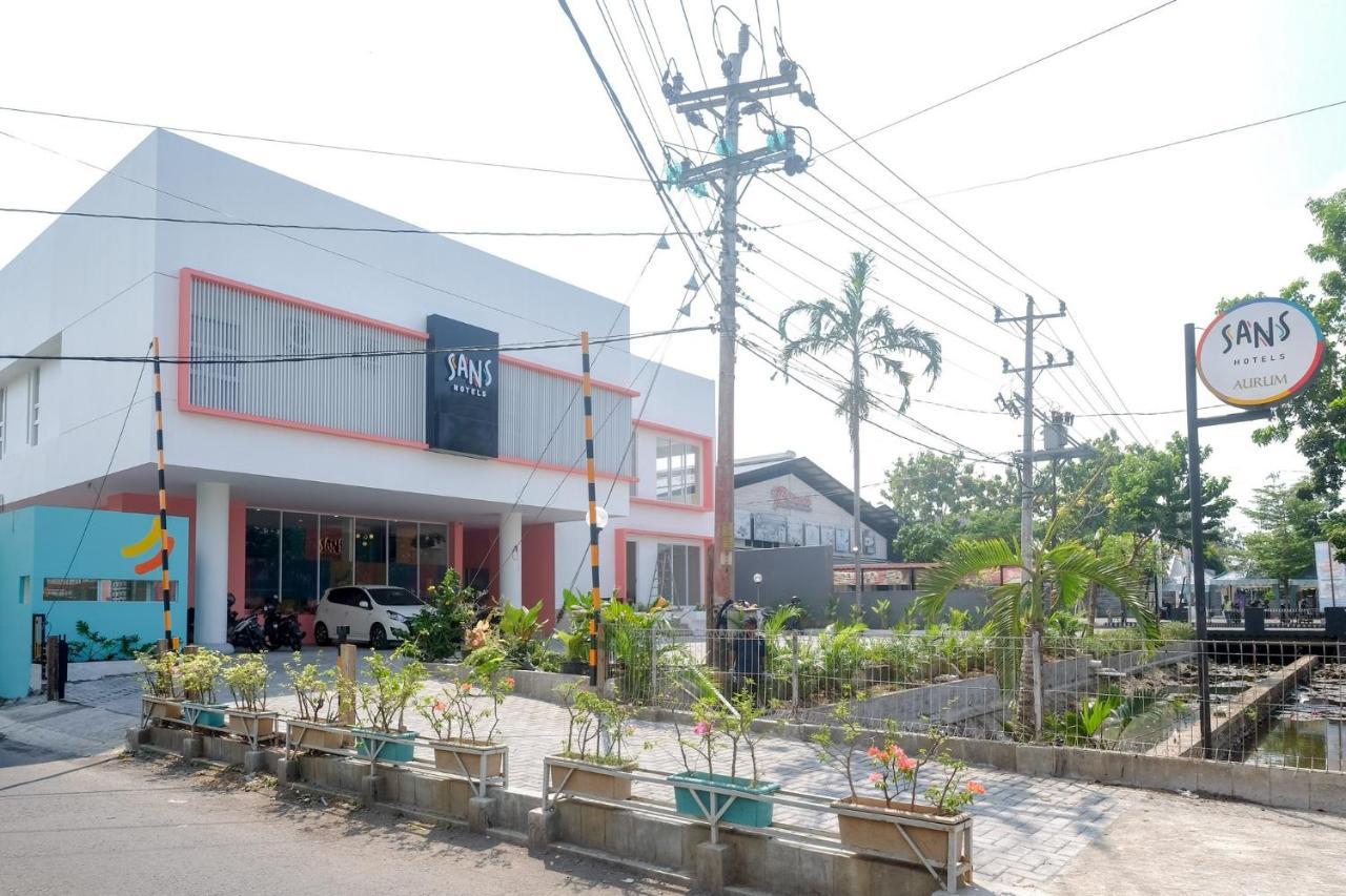 Sans Hotel Aurum Majapahit Semarang Extérieur photo