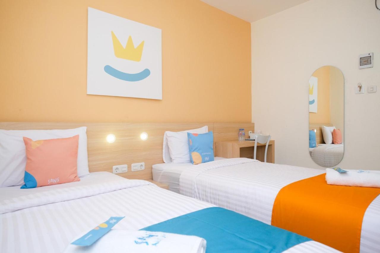 Sans Hotel Aurum Majapahit Semarang Extérieur photo