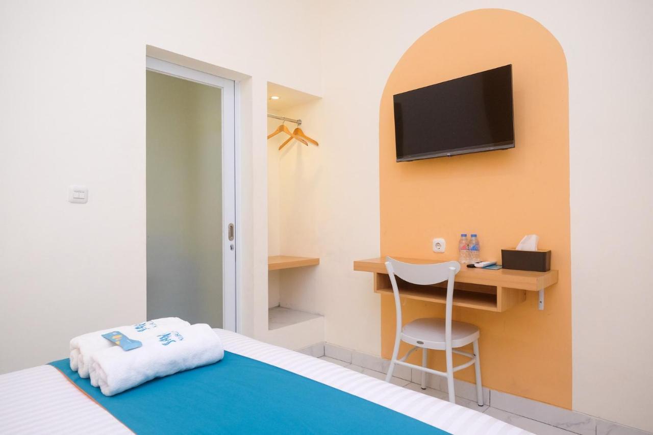 Sans Hotel Aurum Majapahit Semarang Extérieur photo